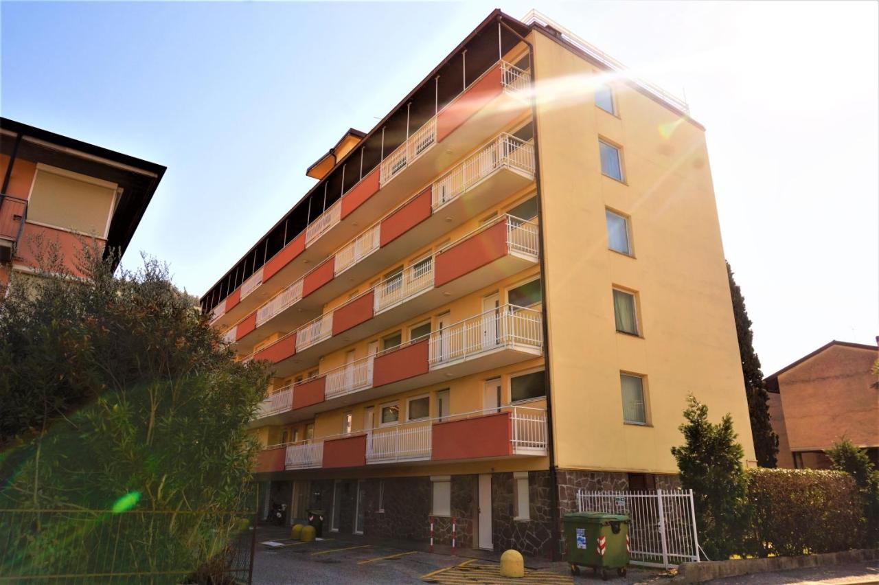 Apartment Brione Riva del Garda Exterior photo
